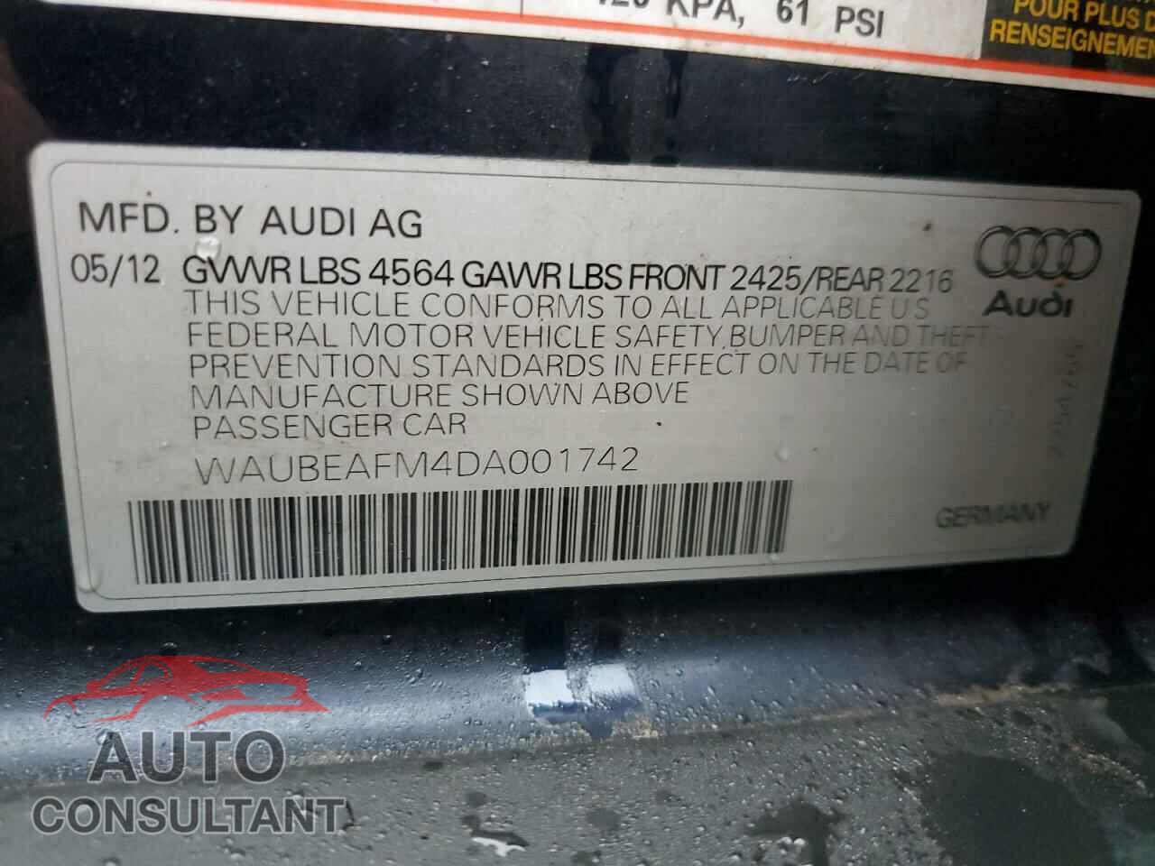 AUDI A3 2013 - WAUBEAFM4DA001742