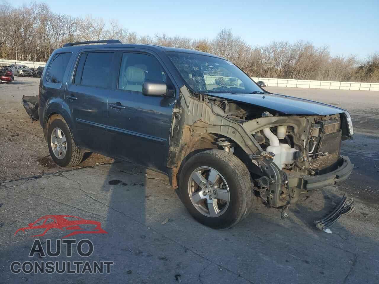 HONDA PILOT 2011 - 5FNYF4H50BB035134