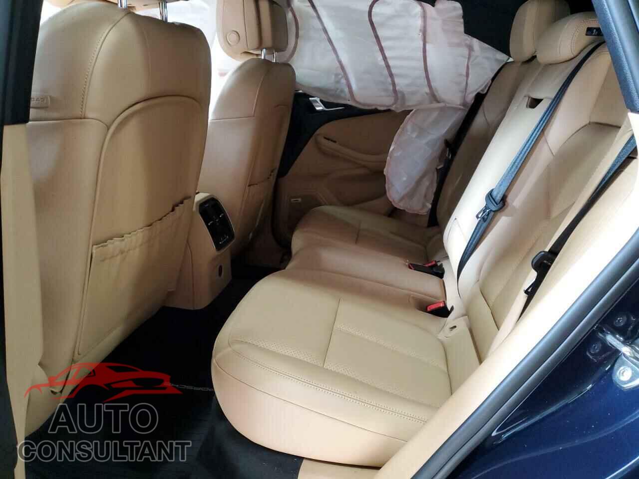 PORSCHE MACAN 2018 - WP1AA2A57JLB23817