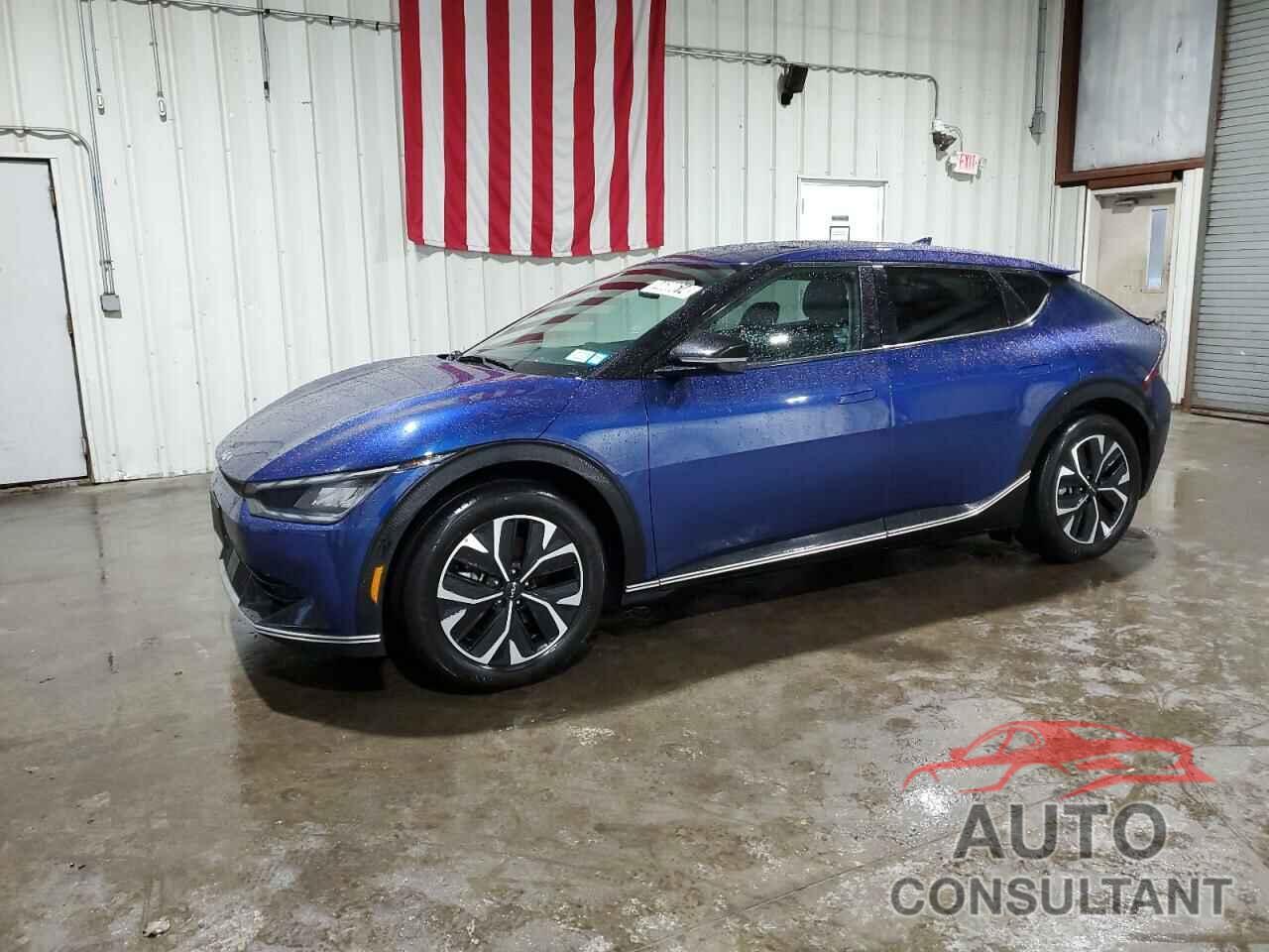 KIA EV6 LIGHT 2023 - KNDC34LA5P5128215