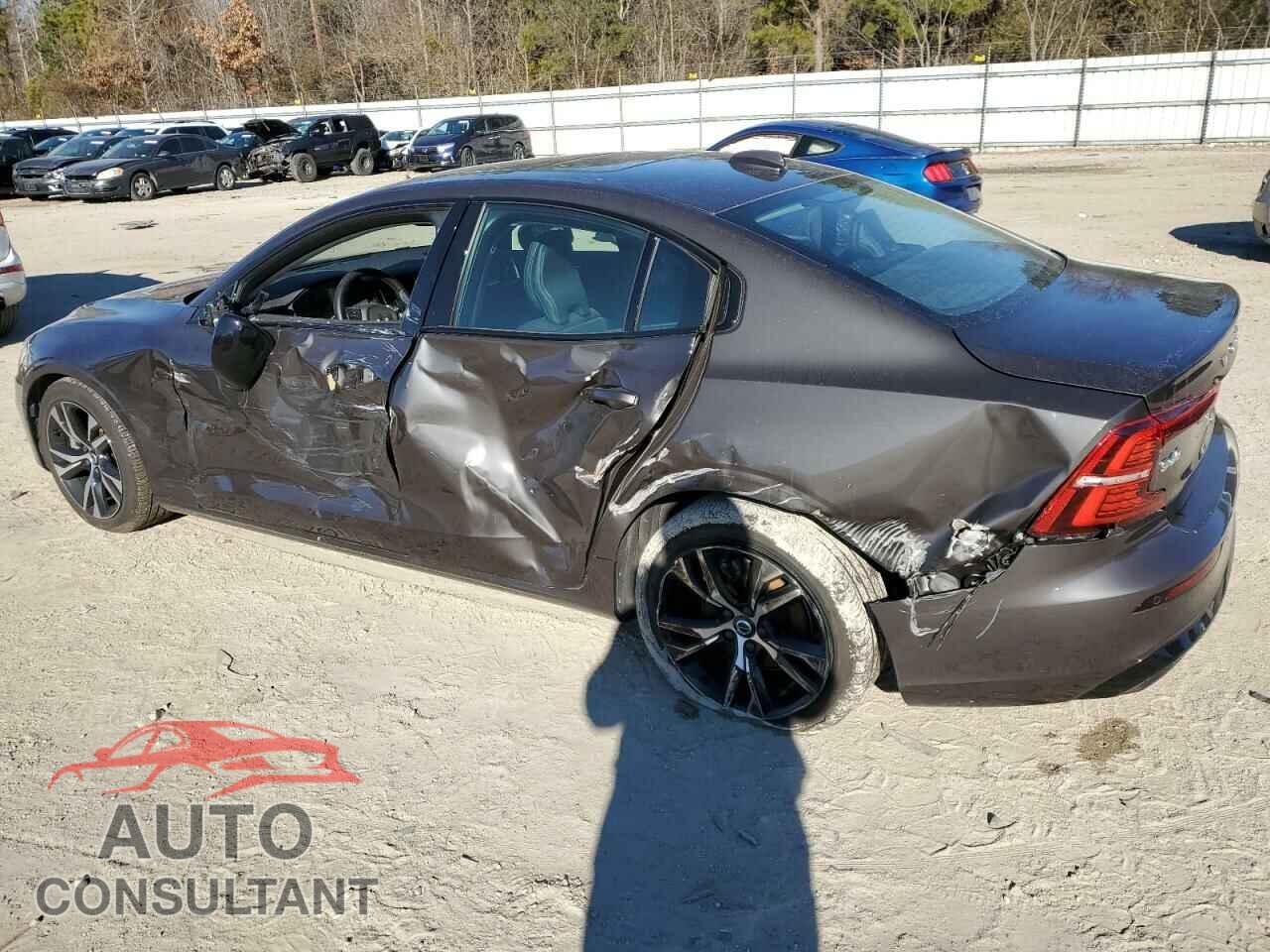VOLVO S60 CORE 2024 - 7JRL12TK2RG309428