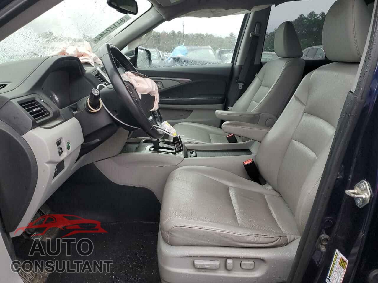 HONDA RIDGELINE 2017 - 5FPYK3F67HB019952