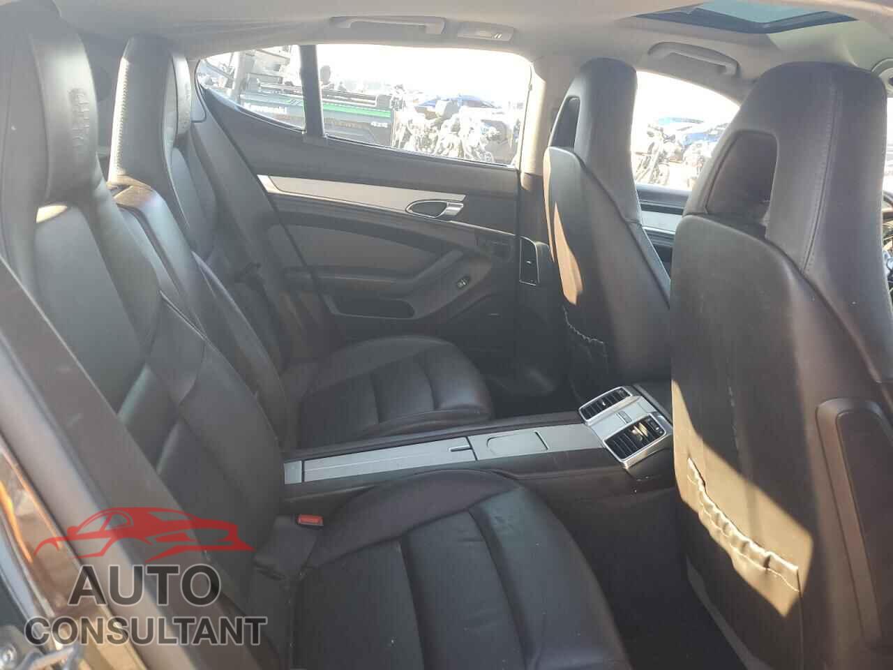 PORSCHE PANAMERA 2012 - WP0AA2A7XCL014614