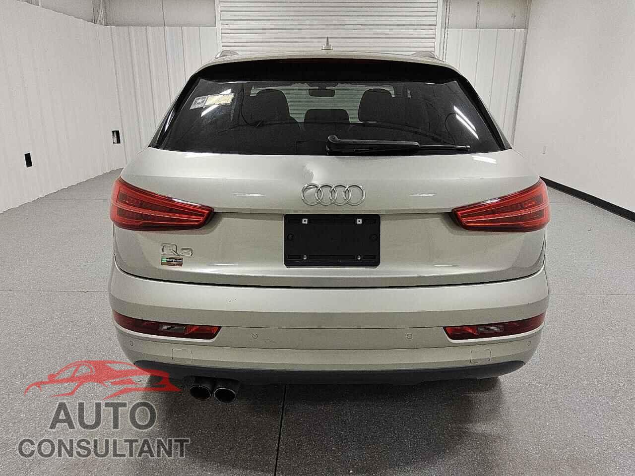 AUDI Q3 2017 - WA1BCCFS3HR014101
