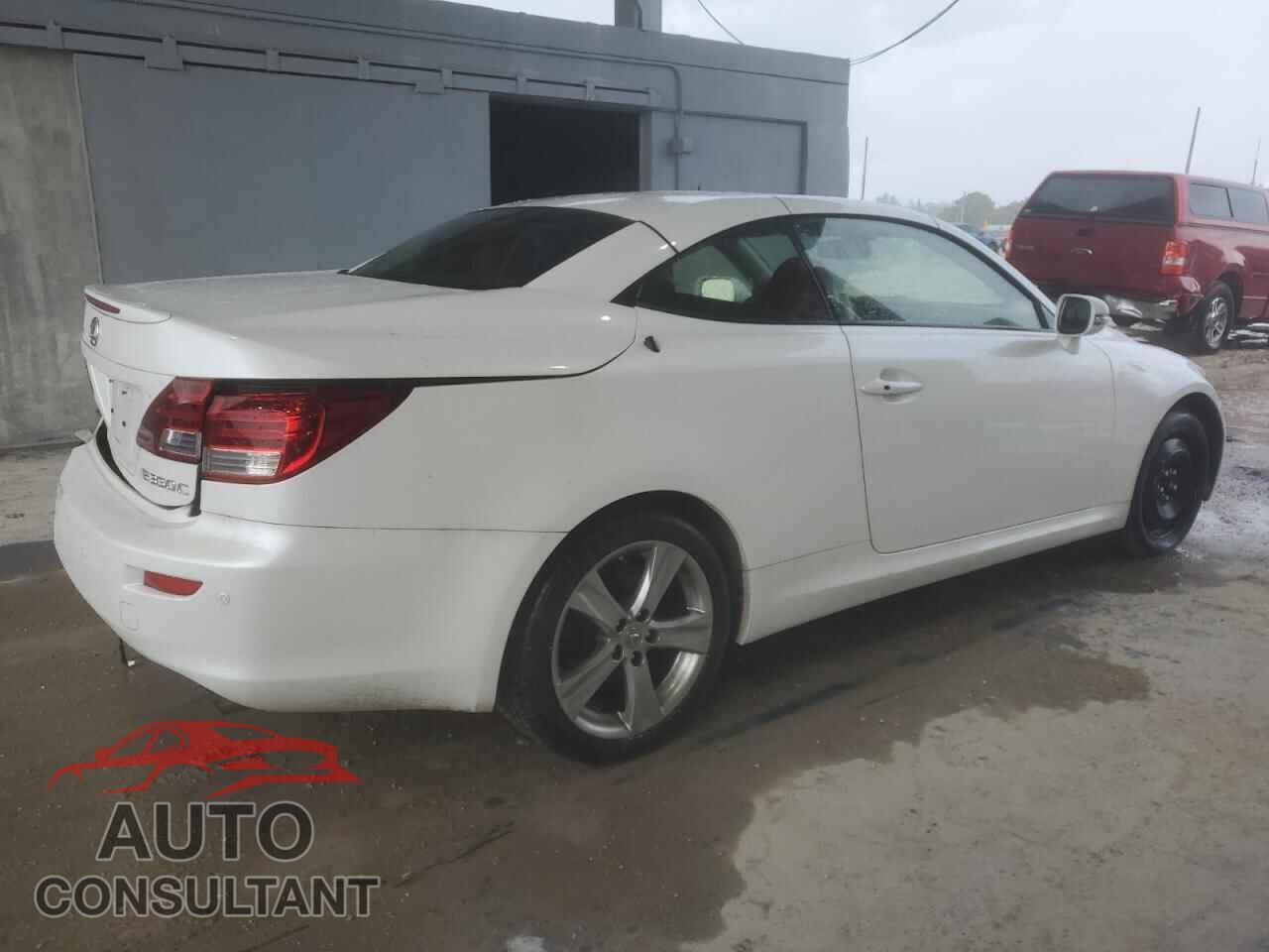 LEXUS IS 2014 - JTHFE2C25E2510858
