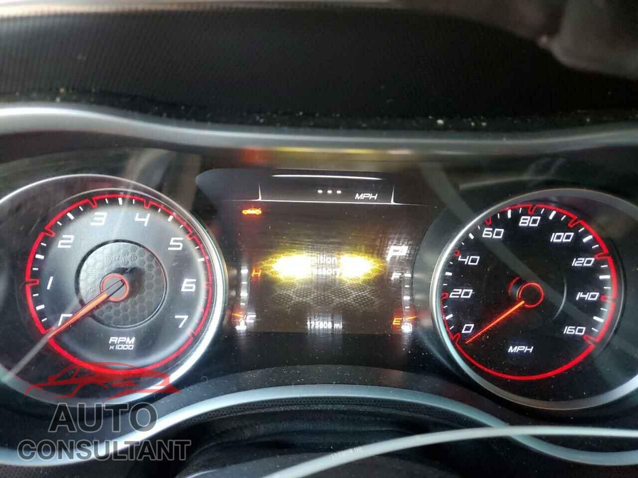 DODGE CHARGER 2015 - 2C3CDXCT2FH927526