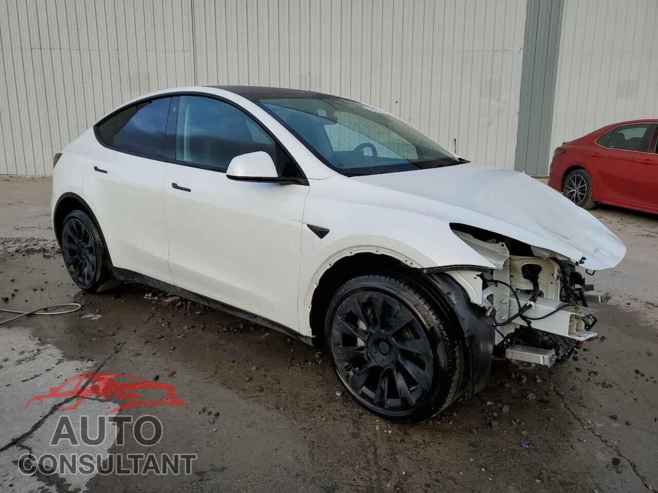 TESLA MODEL Y 2022 - 7SAYGAEE0NF568396