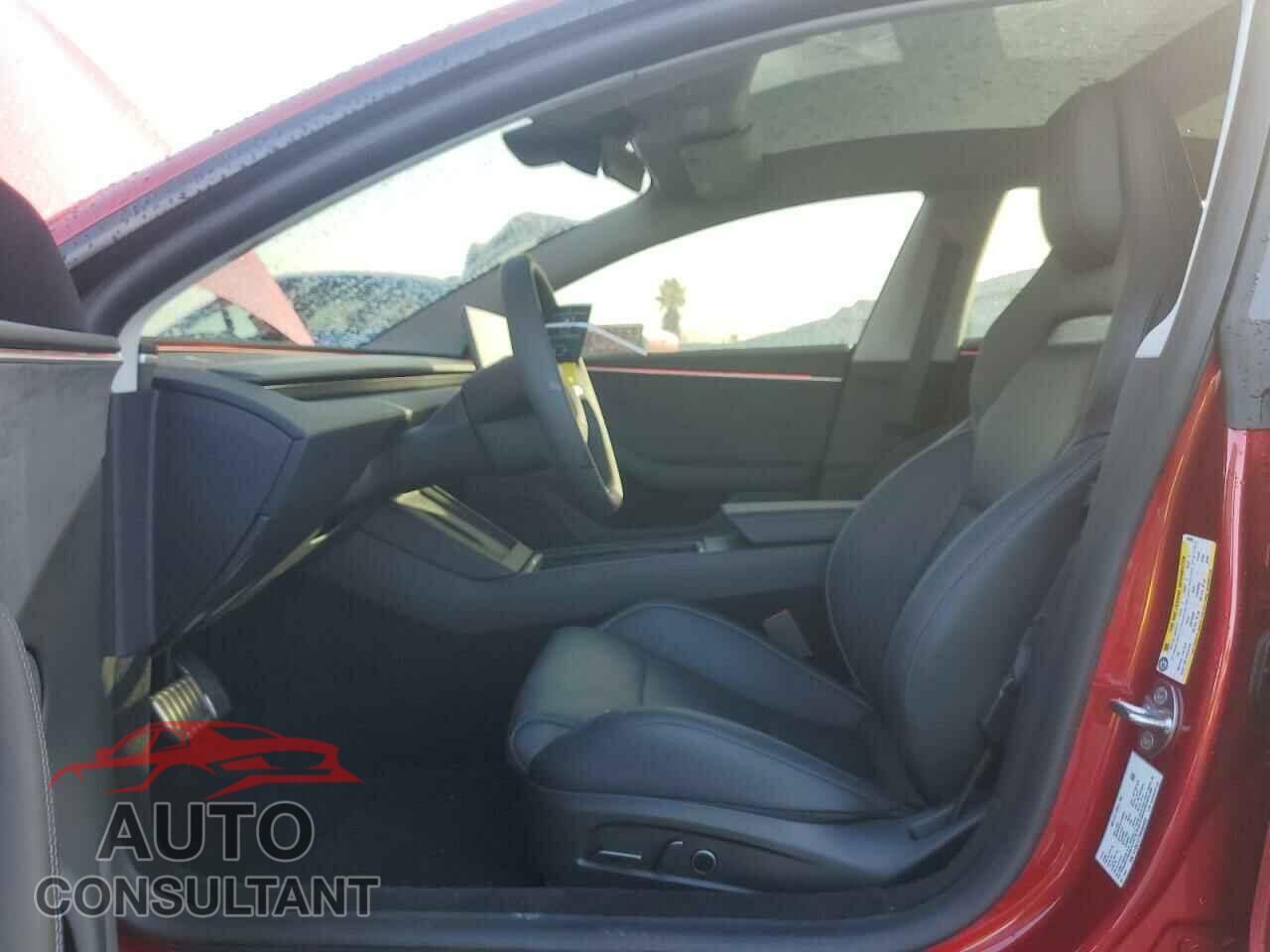 TESLA MODEL 3 2024 - 5YJ3E1ET3RF886093