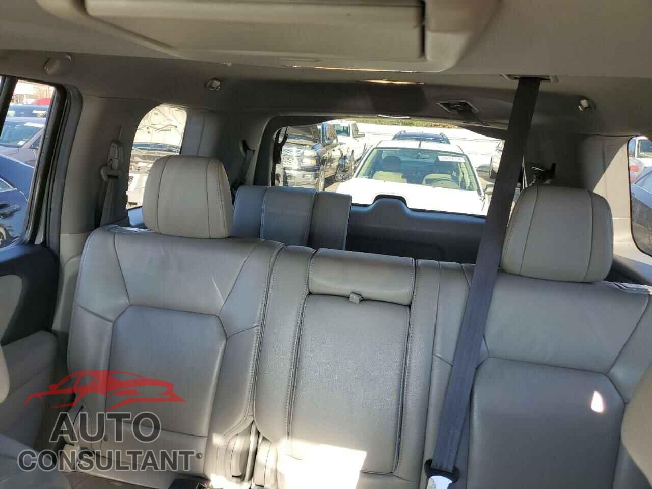 HONDA PILOT 2013 - 5FNYF4H65DB014954