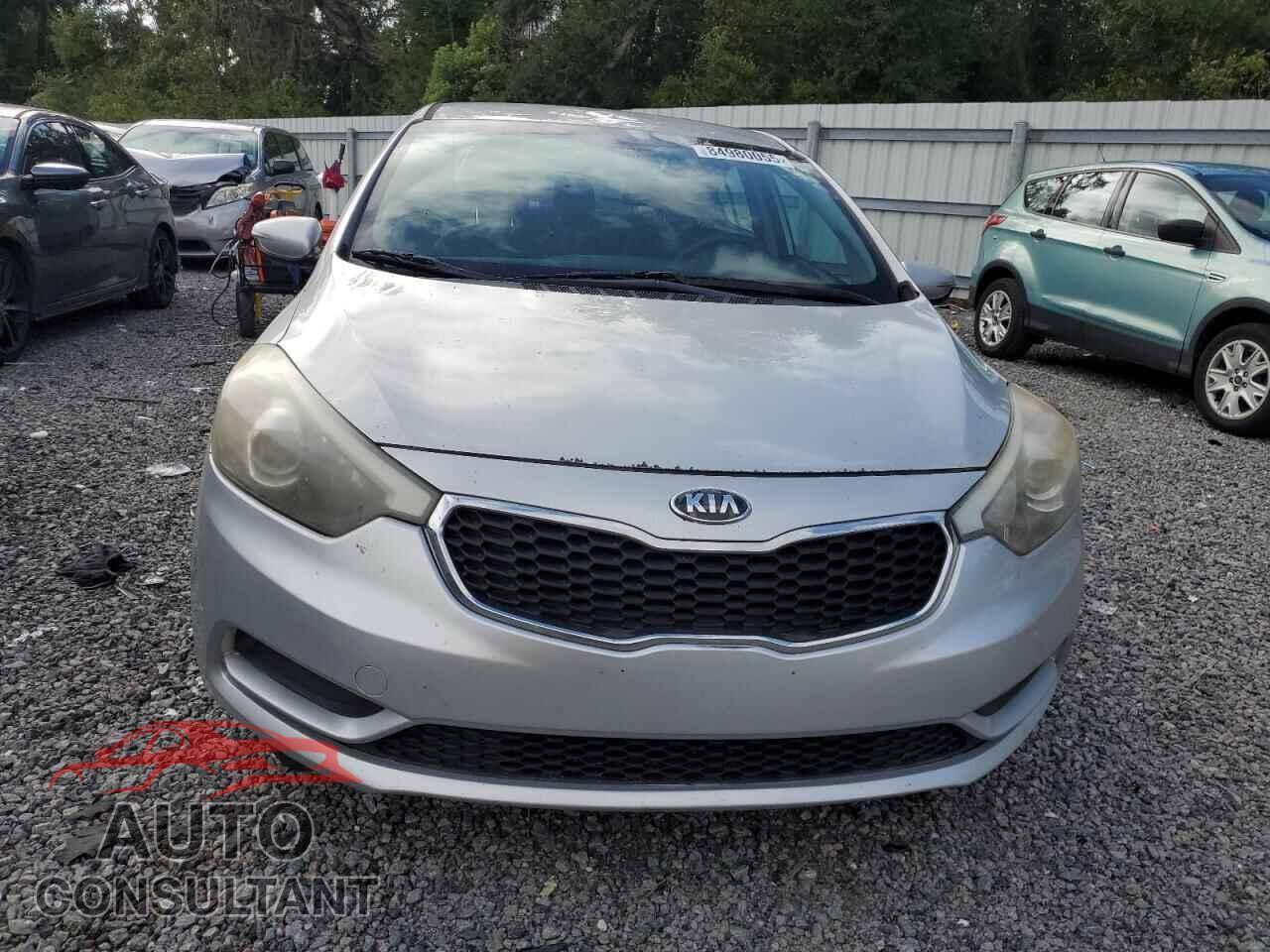 KIA FORTE 2015 - KNAFX4A68F5384487
