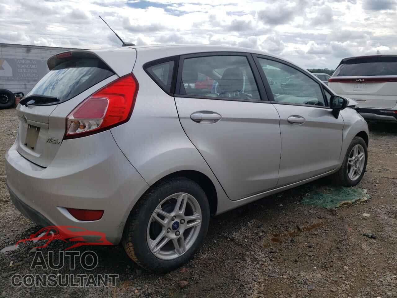 FORD FIESTA 2017 - 3FADP4EJ9HM135952