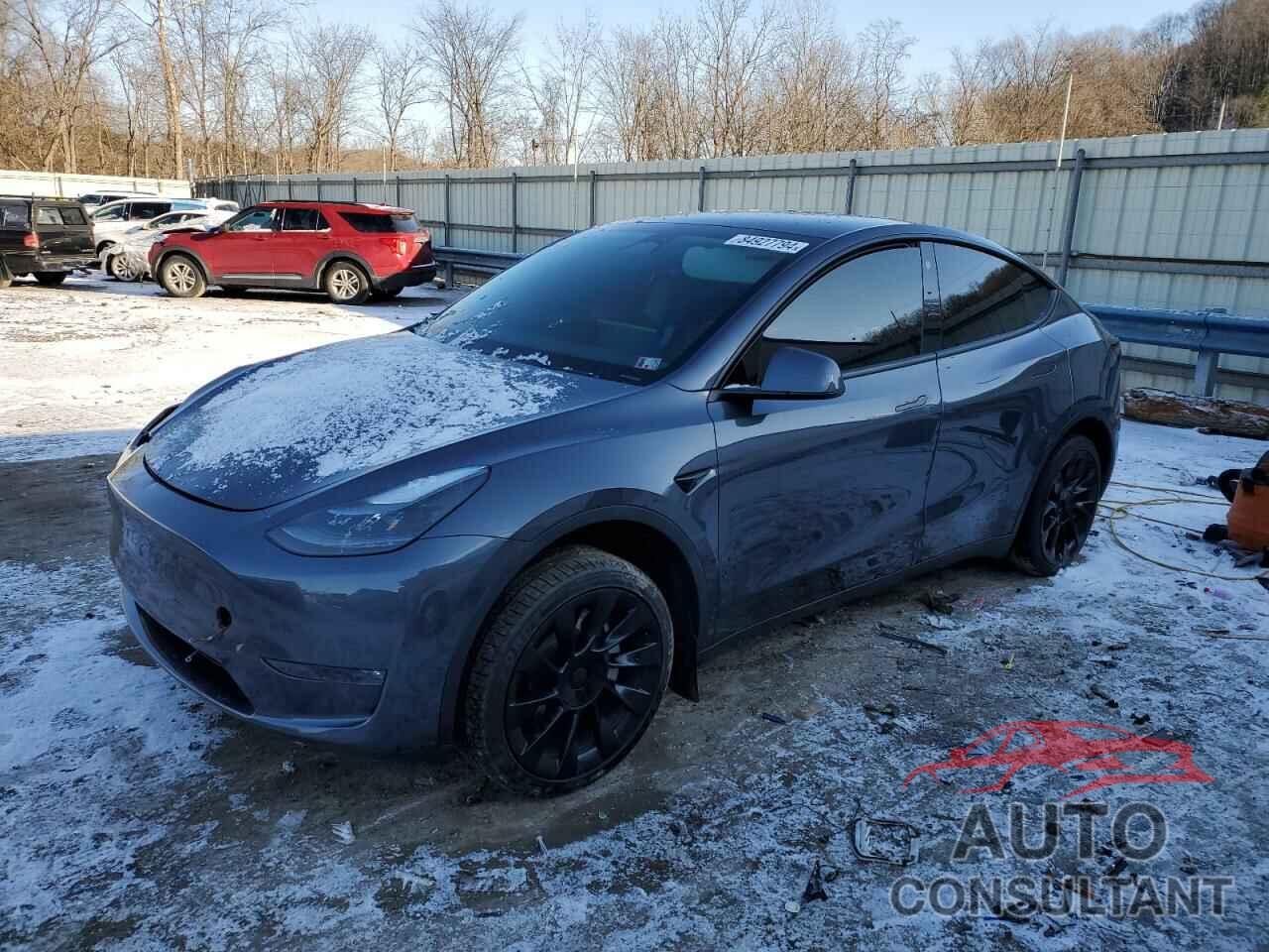 TESLA MODEL Y 2023 - 7SAYGDEE6PF752570