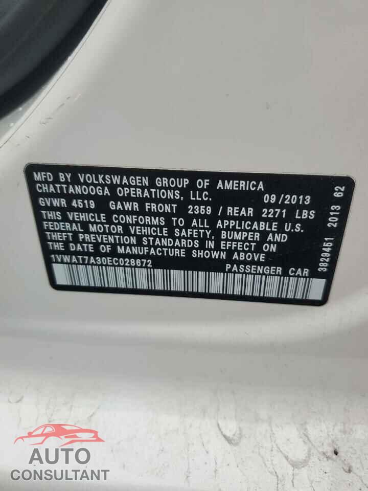 VOLKSWAGEN PASSAT 2014 - 1VWAT7A30EC028672