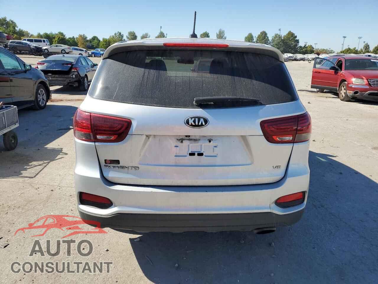 KIA SORENTO 2019 - 5XYPG4A59KG484792