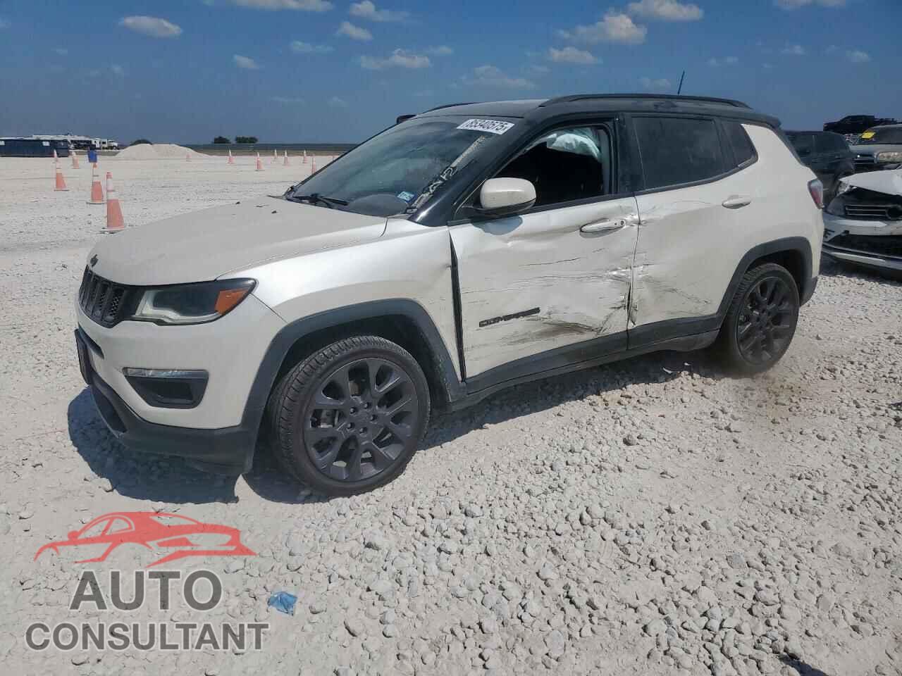 JEEP COMPASS 2019 - 3C4NJCCB0KT692512