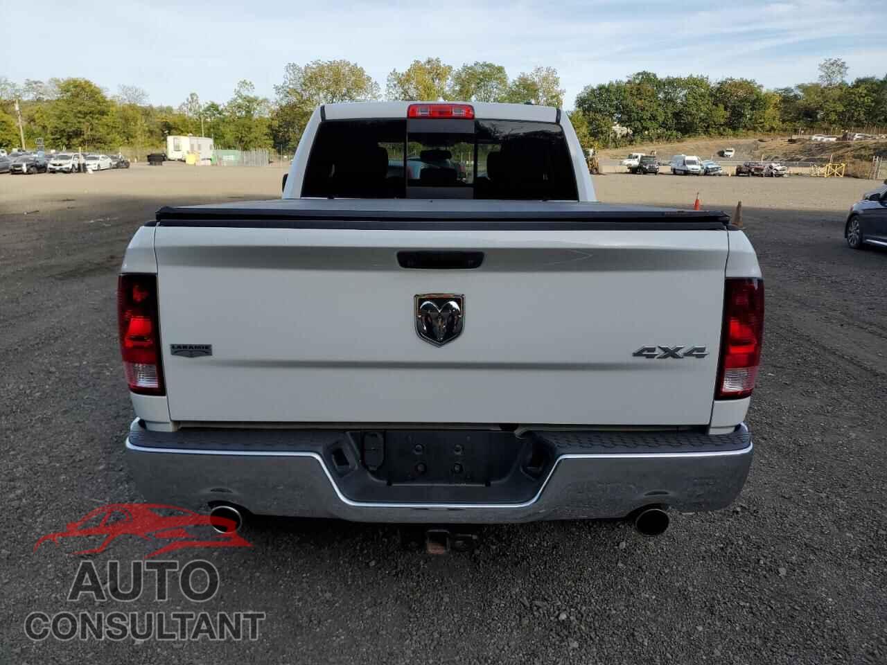 DODGE RAM 1500 2012 - 1C6RD7JT7CS162057