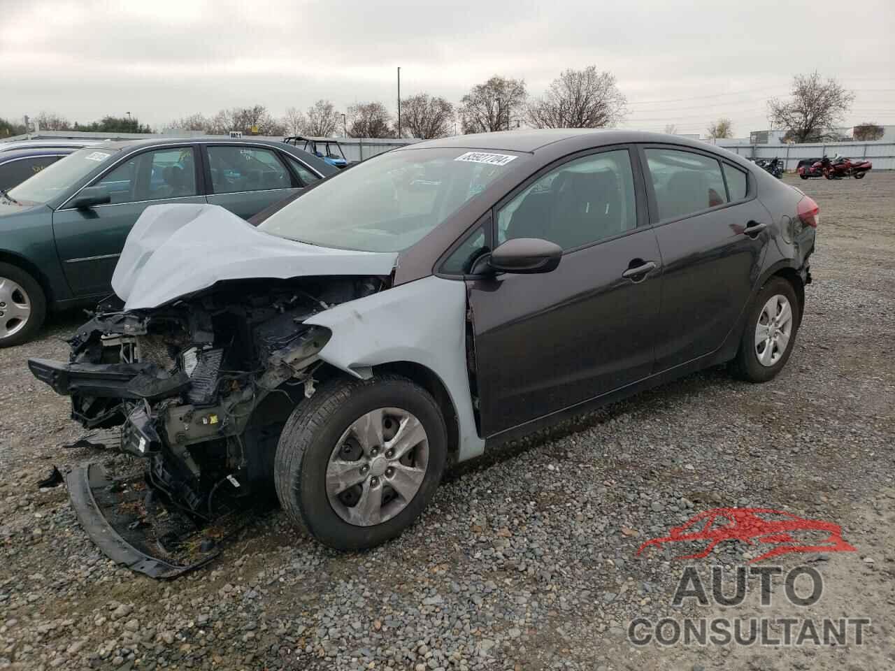 KIA FORTE 2018 - 3KPFL4A71JE165729