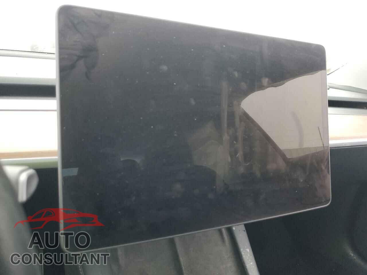 TESLA MODEL 3 2023 - 5YJ3E1EA9PF558768