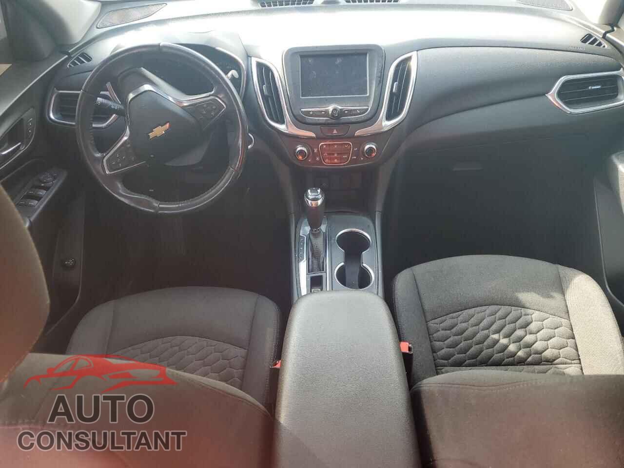 CHEVROLET EQUINOX 2018 - 3GNAXJEV2JS648144