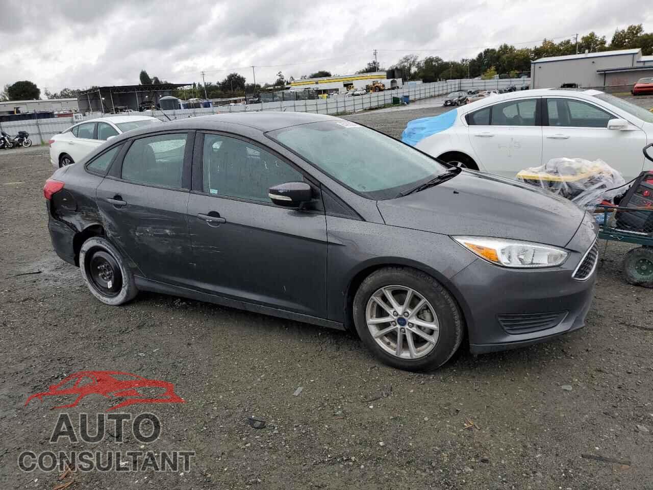 FORD FOCUS 2017 - 1FADP3F22HL230842