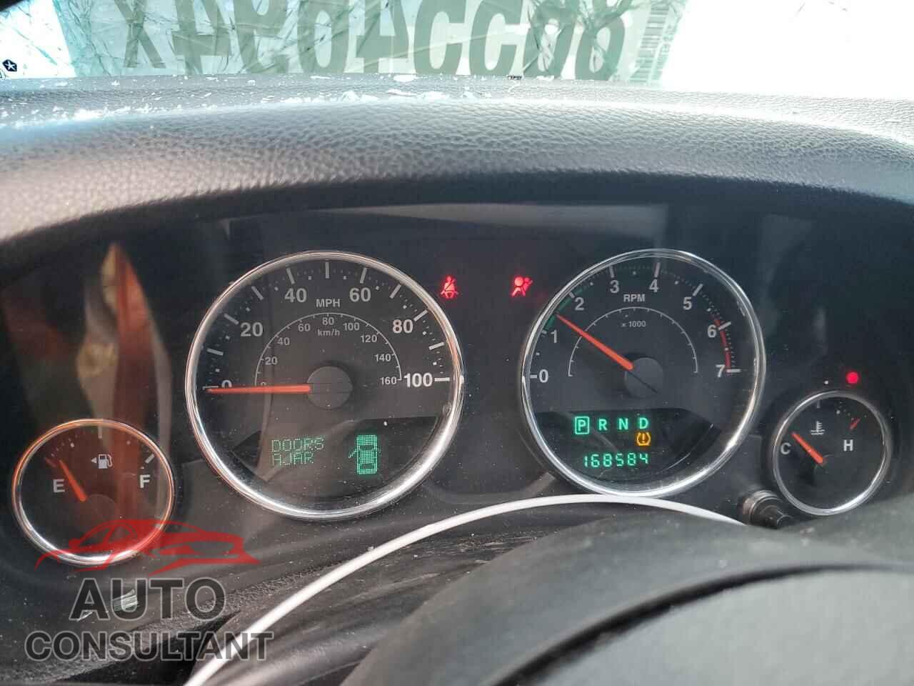 JEEP WRANGLER 2011 - 1J4AA2D15BL504961