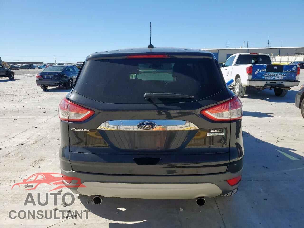 FORD ESCAPE 2013 - 1FMCU0HX5DUA42046