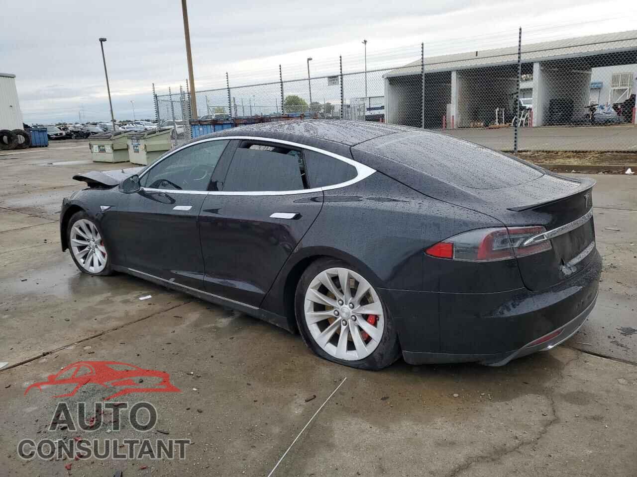 TESLA MODEL S 2016 - 5YJSA1E45GF136269