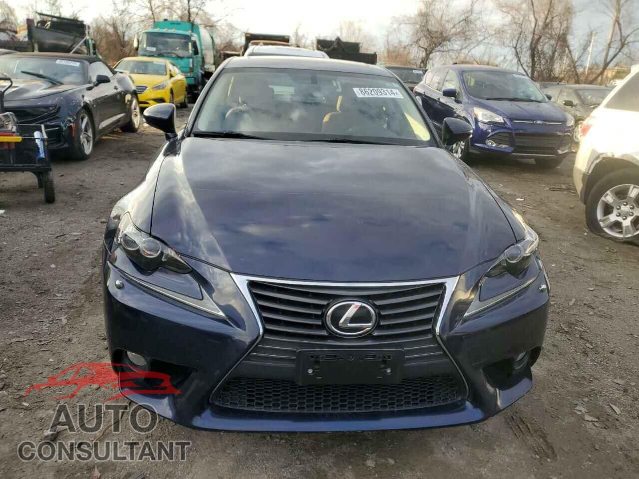 LEXUS IS 2014 - JTHCF1D21E5011739