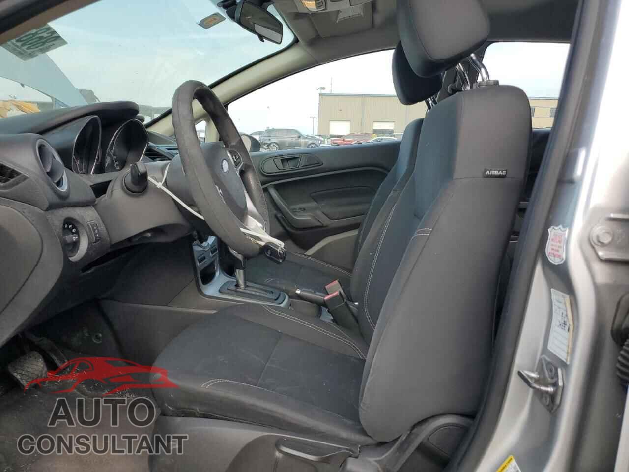 FORD FIESTA 2017 - 3FADP4EJ2HM119608