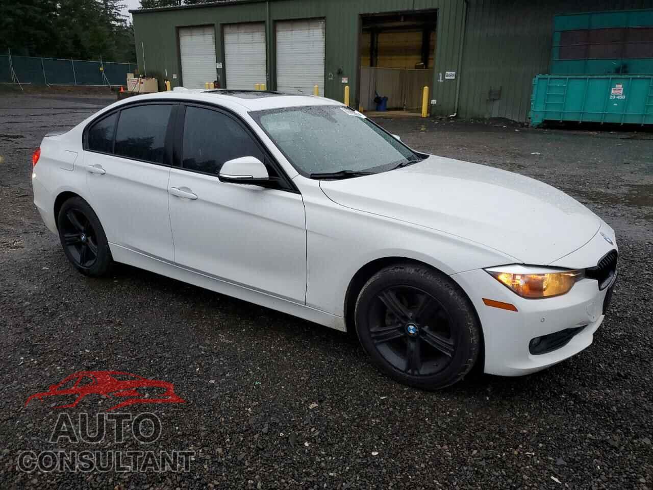 BMW 3 SERIES 2015 - WBA3D3C54FK158491