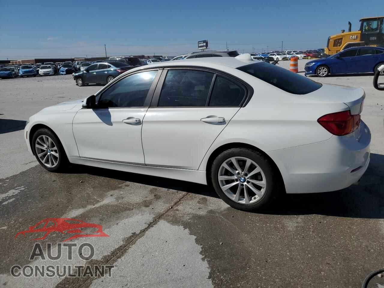 BMW 3 SERIES 2016 - WBA8E1G56GNT99647