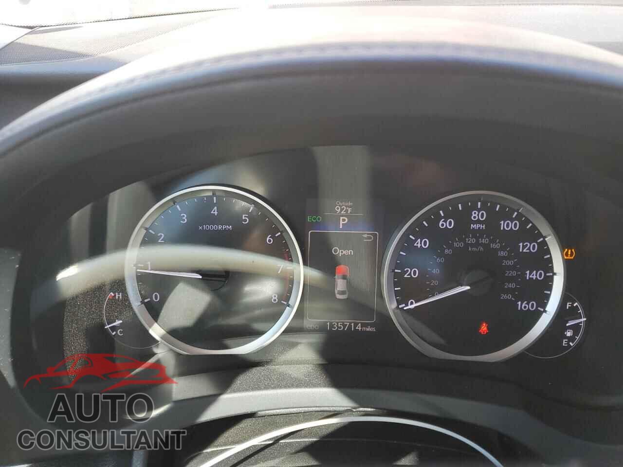 LEXUS IS 2014 - JTHBF1D23E5030014