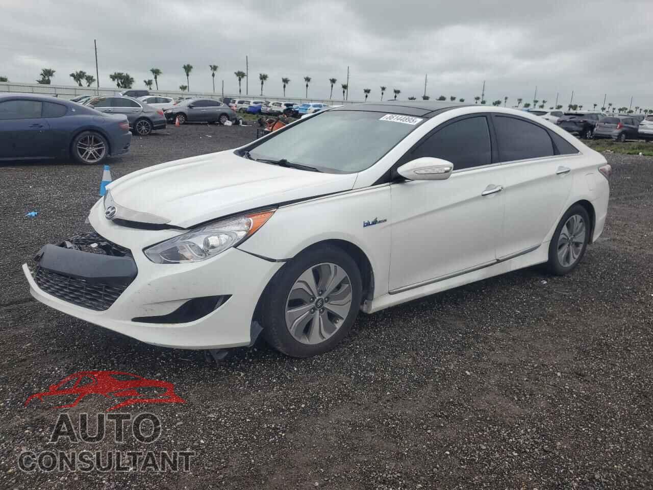 HYUNDAI SONATA 2015 - KMHEC4A4XFA119386