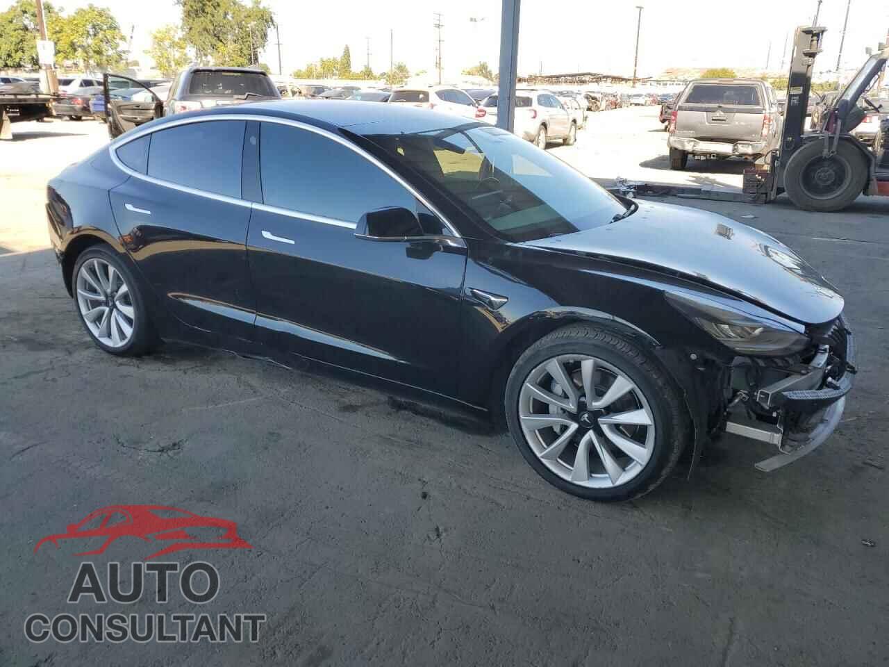 TESLA MODEL 3 2018 - 5YJ3E1EA6JF075875