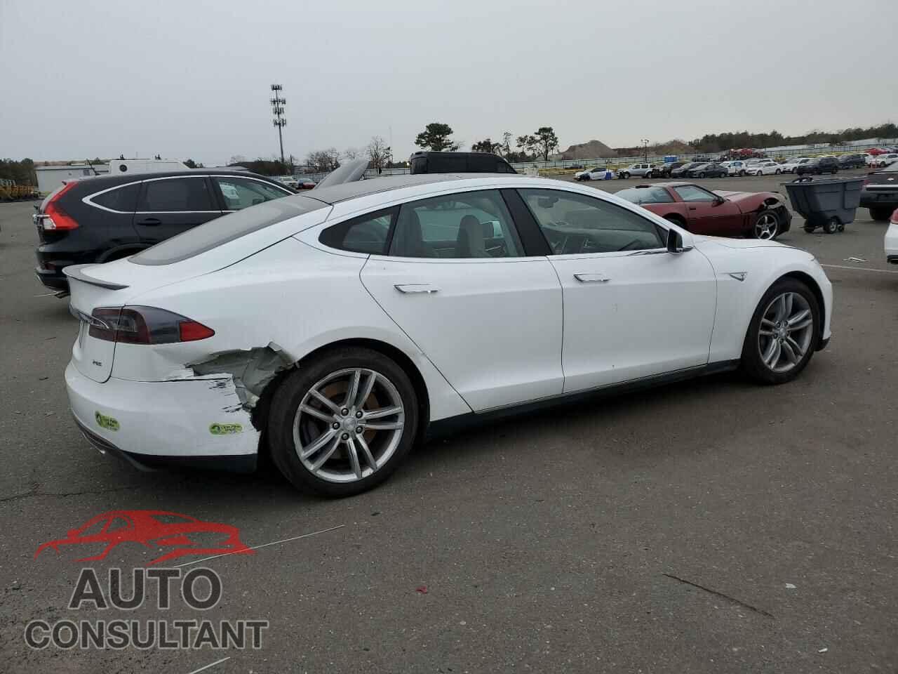 TESLA MODEL S 2013 - 5YJSA1CPXDFP14634