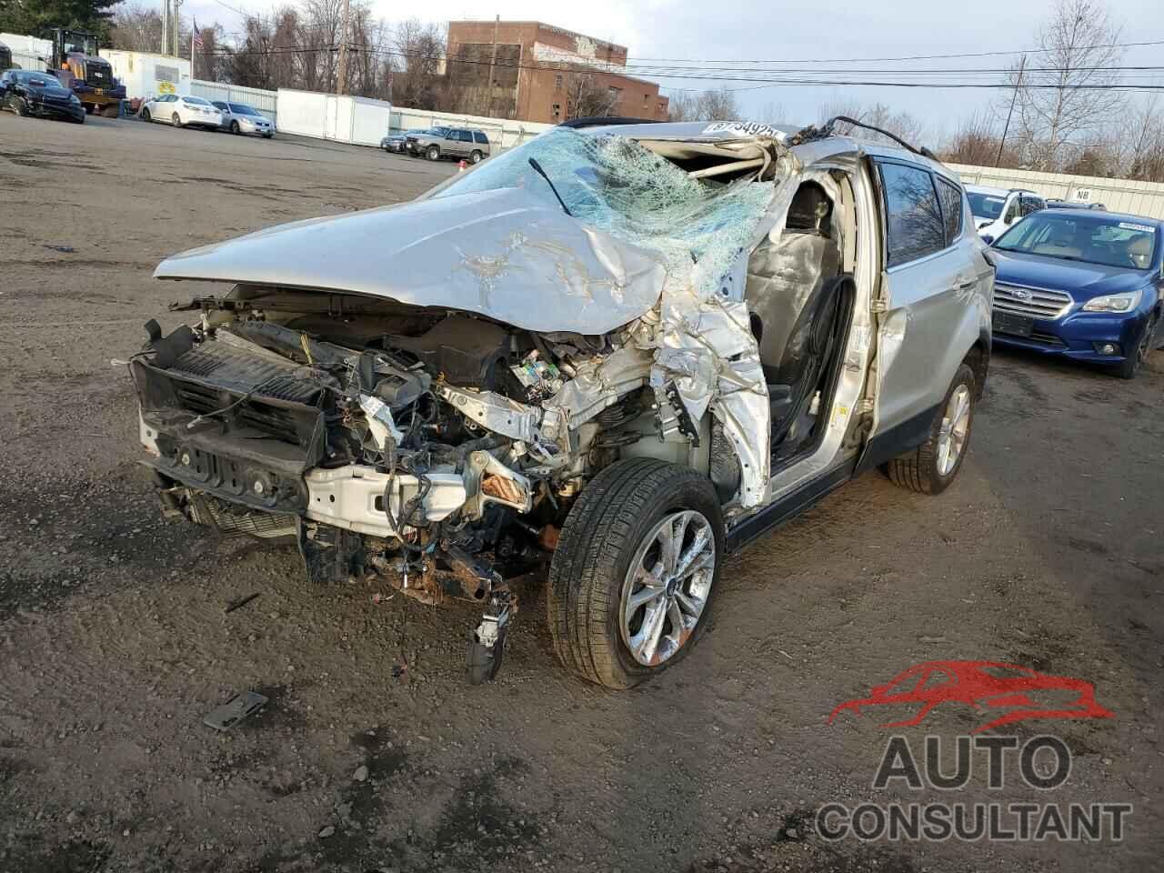 FORD ESCAPE 2018 - 1FMCU9GD8JUA75145