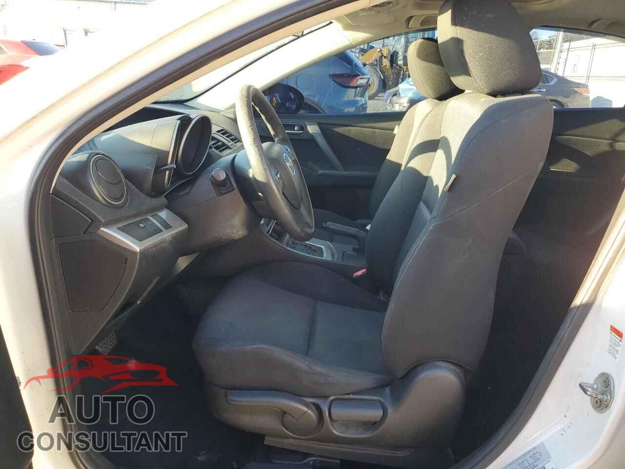 MAZDA 3 2010 - JM1BL1SG0A1143509