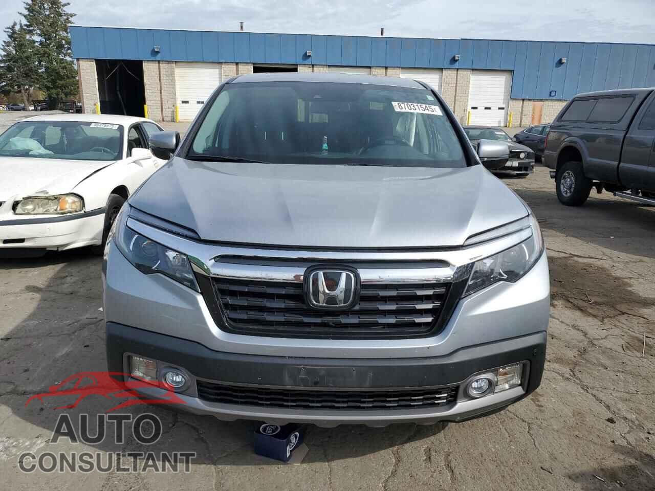HONDA RIDGELINE 2017 - 5FPYK3F76HB001869