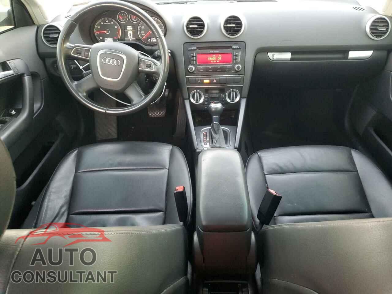 AUDI A3 2011 - WAUBEAFM1BA035389