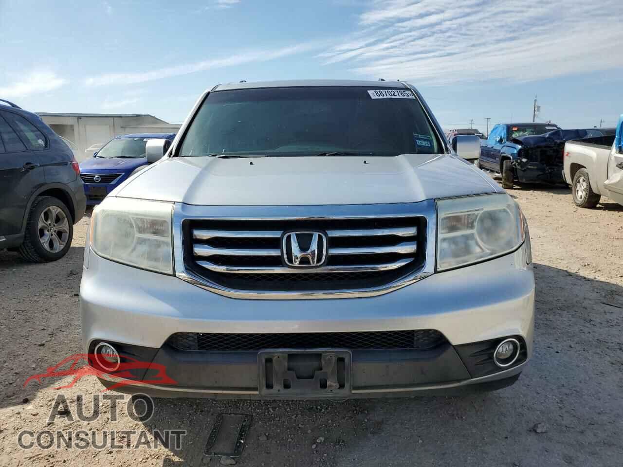 HONDA PILOT 2013 - 5FNYF3H63DB034209