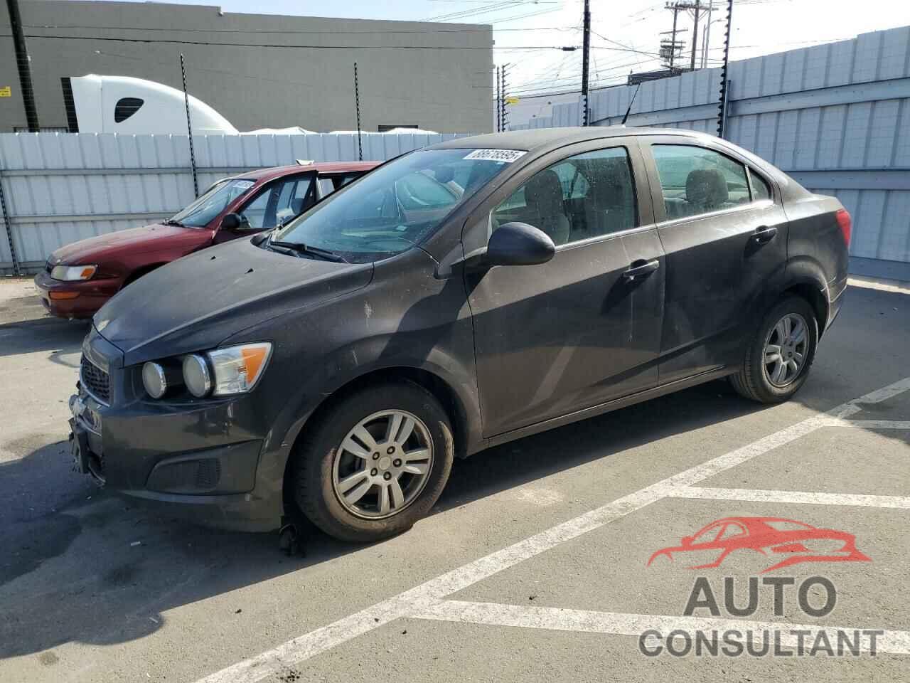 CHEVROLET SONIC 2013 - 1G1JC5SGXD4222944