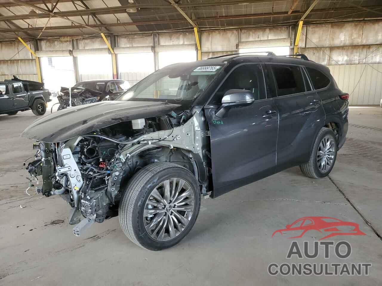 TOYOTA HIGHLANDER 2023 - 5TDKDRAH9PS524907