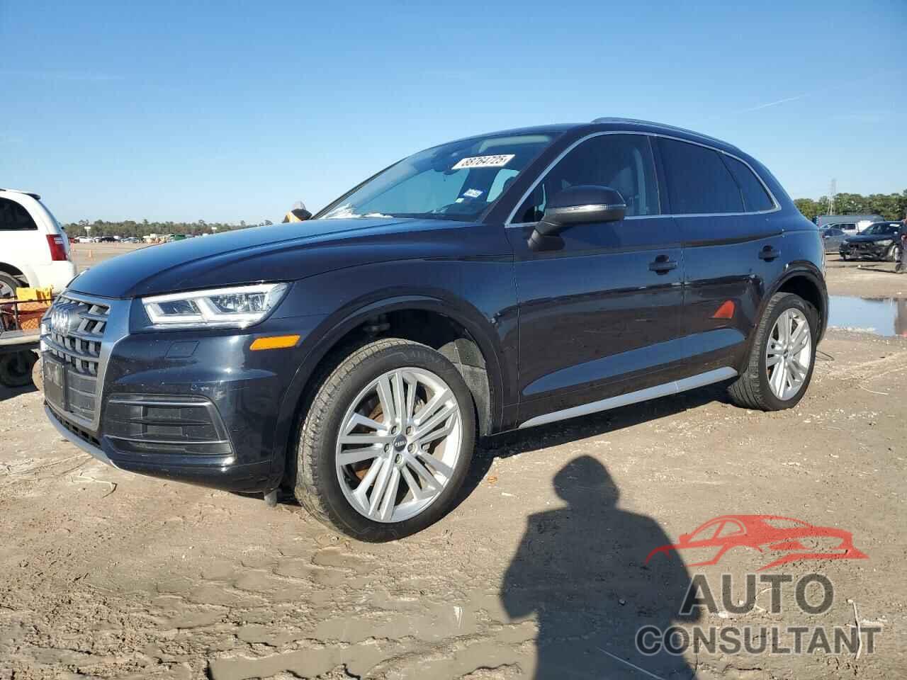 AUDI Q5 2018 - WA1BNAFY1J2211401
