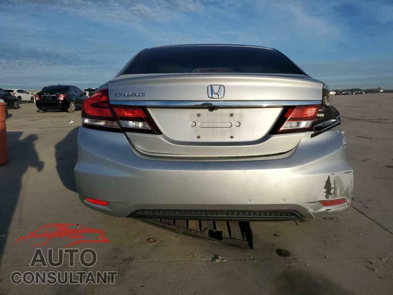 HONDA CIVIC 2014 - 19XFB2F57EE039413