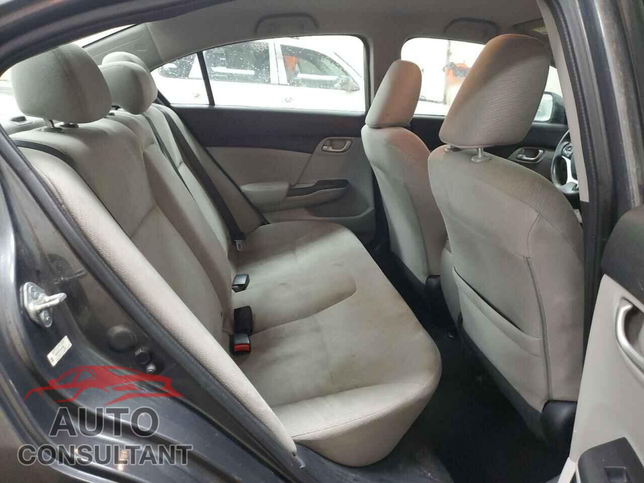 HONDA CIVIC 2013 - 2HGFB2F55DH551689