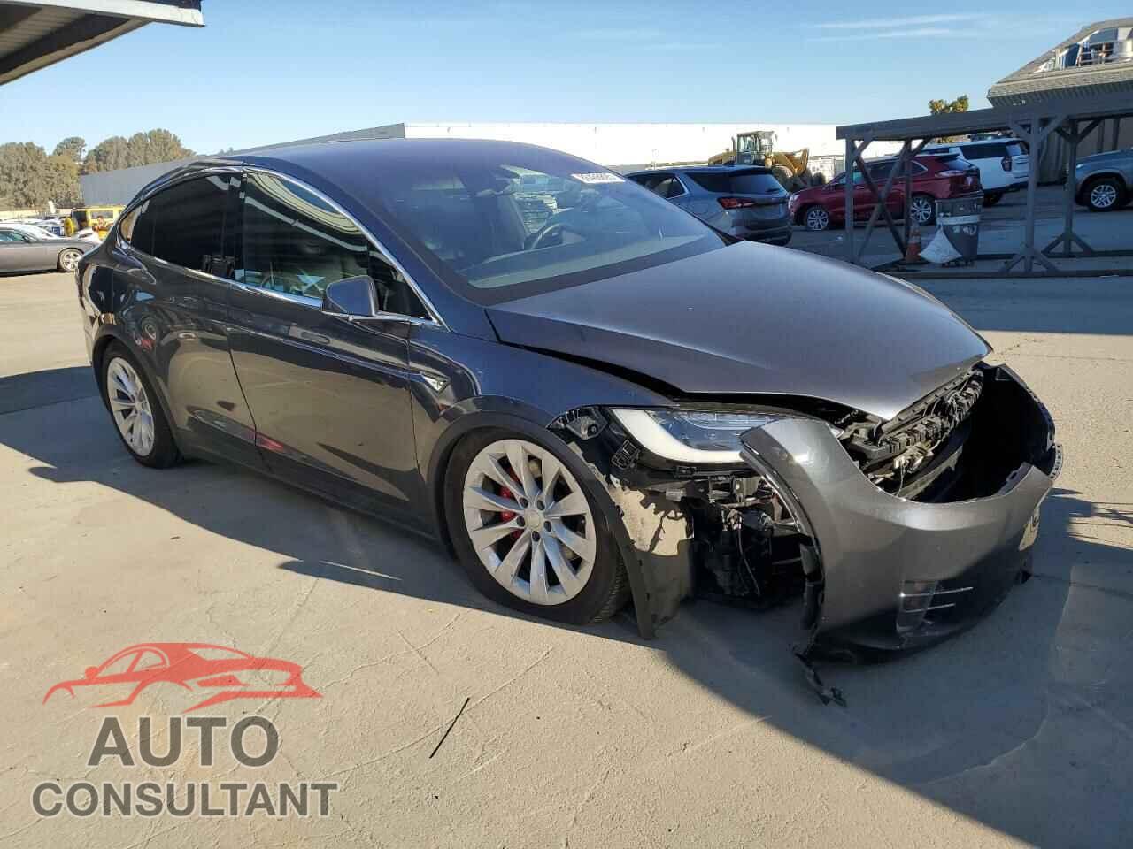 TESLA MODEL X 2016 - 5YJXCBE44GF000169