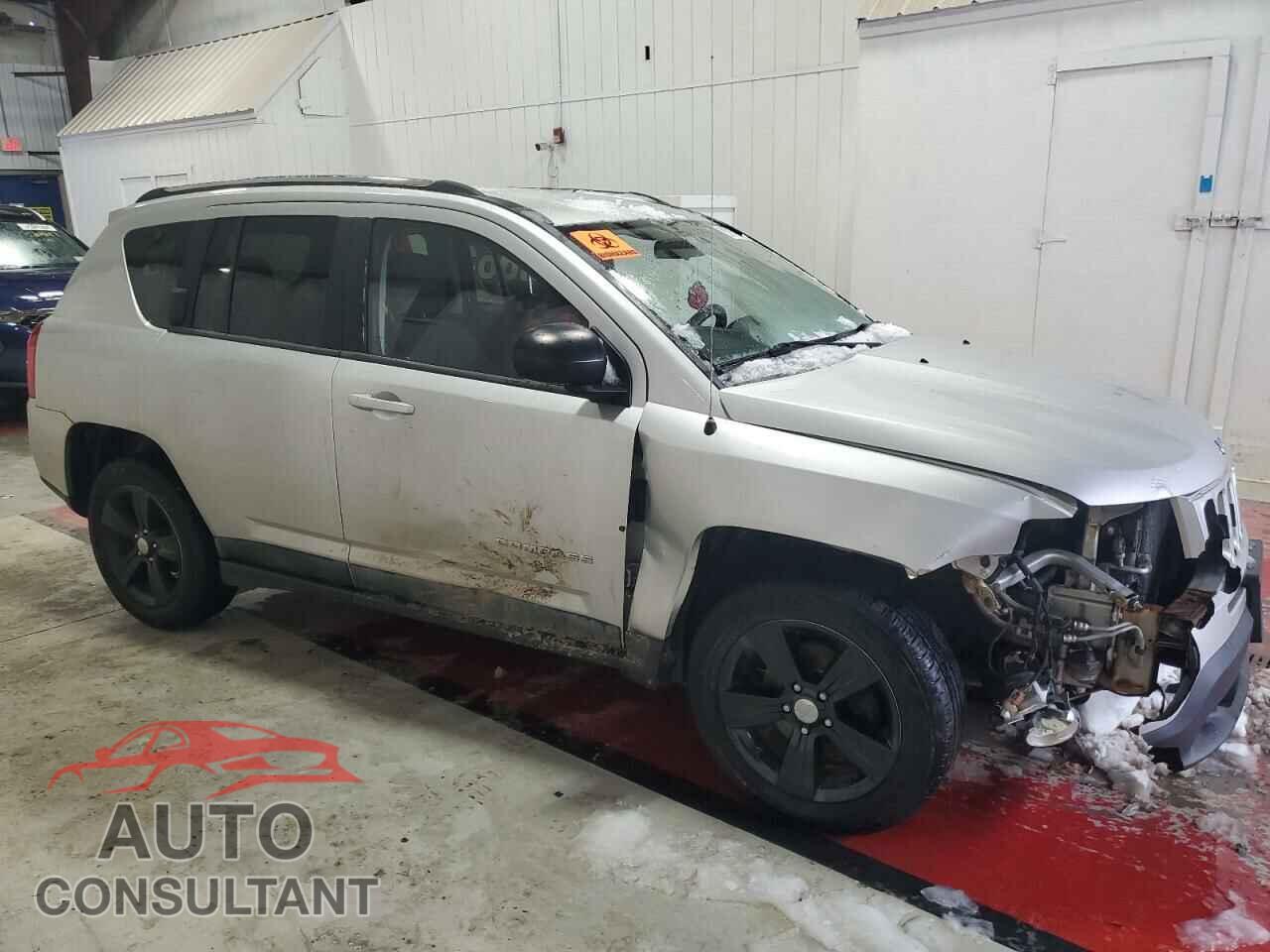 JEEP COMPASS 2011 - 1J4NF1FB2BD210804