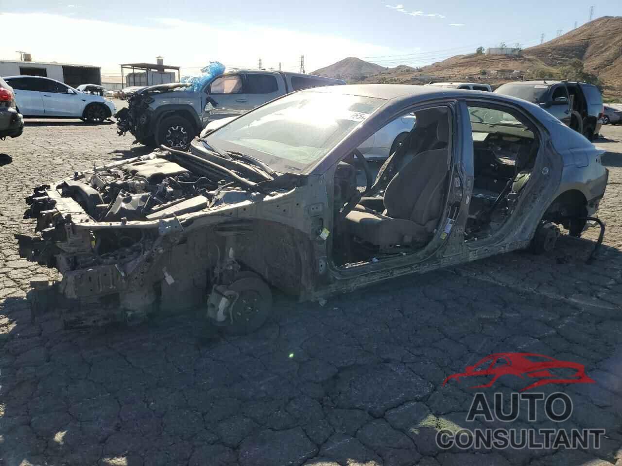 TOYOTA CAMRY 2022 - 4T1G11AK7NU670884