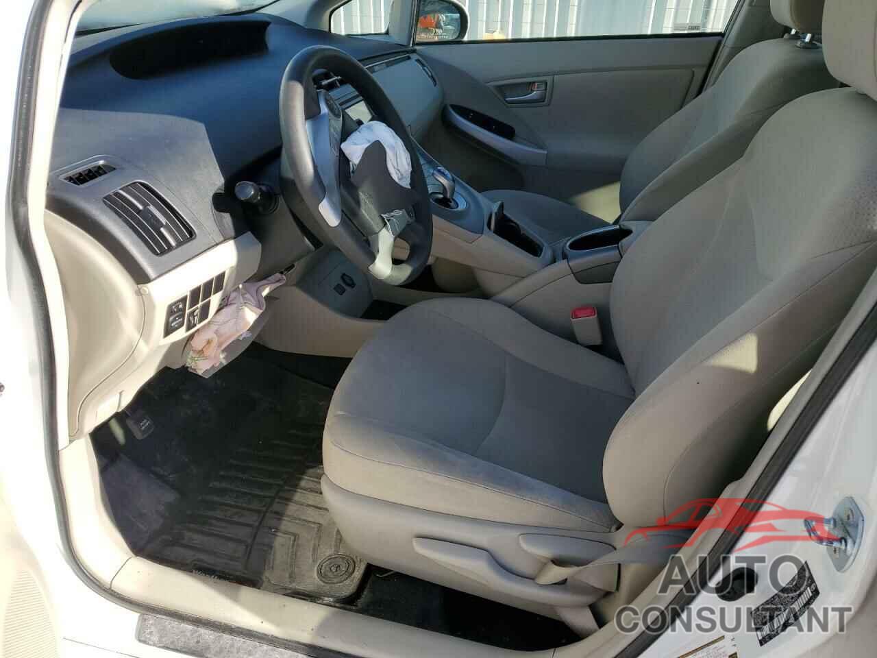 TOYOTA PRIUS 2013 - JTDKN3DU6D5628047