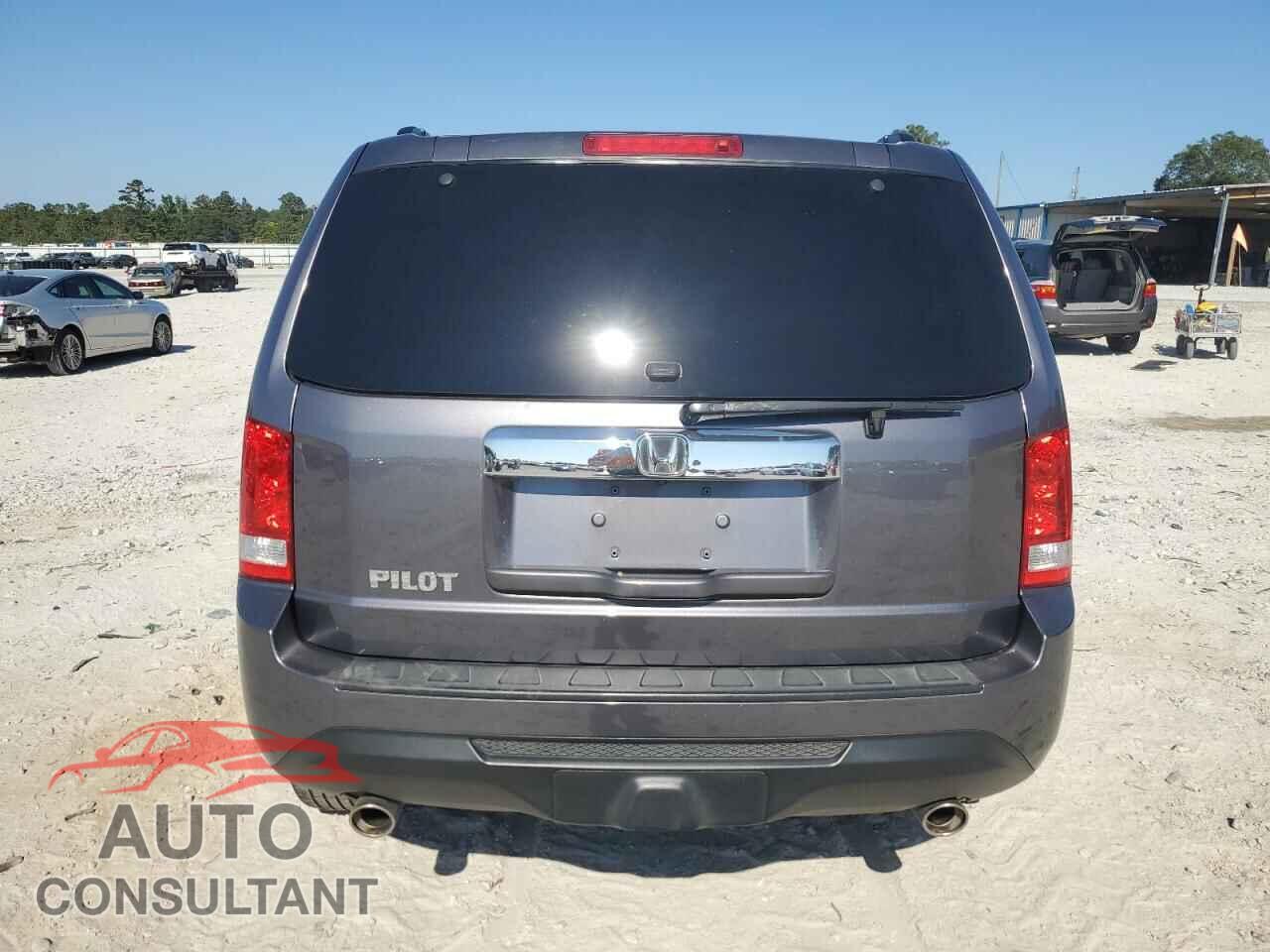HONDA PILOT 2014 - 5FNYF3H40EB005282